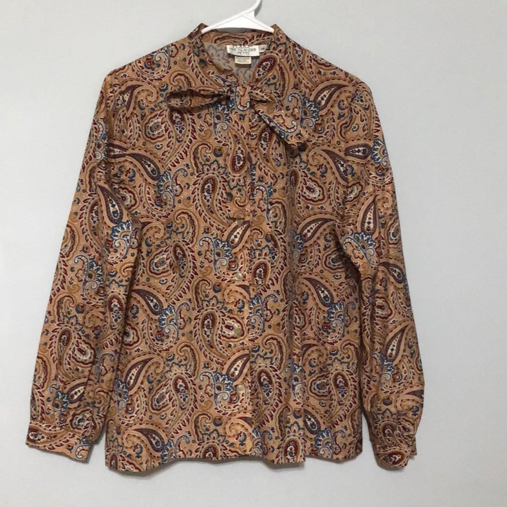 Vintage paisley long sleeves blouse